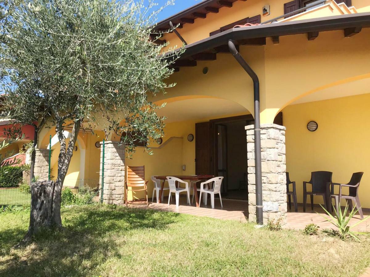 Villa The Sweet Rose With Pool Manerba del Garda Exterior foto