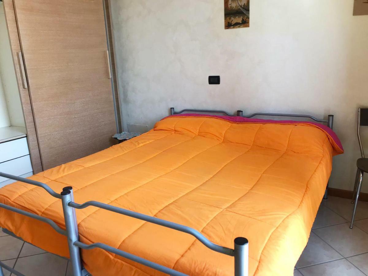 Villa The Sweet Rose With Pool Manerba del Garda Exterior foto